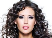 Почему кудрявые волосы могут выпрямиться 