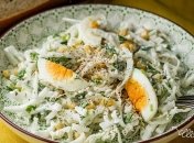 Этот салат достоин вашего внимания