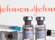 Johnson & Johnson приостановит вакцинацию от коронавируса своим средством: что произошло