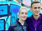 РосСМИ сообщили, что жена Навального улетела из России: что говорят в ее окружении