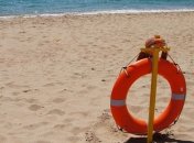 Днепропетровск: катер сел на мель, 6 человек удалось спасти 