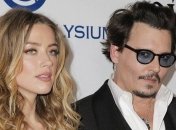 Жінка Джонні Деппа розповіла, що колись била чоловіка