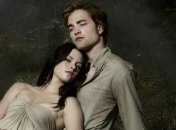 "Сумерки" удержали лидерство