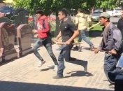 На Хованском кладбище в Москве задержали 90 человек