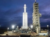 Первый коммерческий запуск Falcon Heavy перенесли