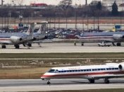 Пассажир не пустил пьяного летчика за штурвал