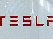 Tesla хочет свой BMW 3-Series