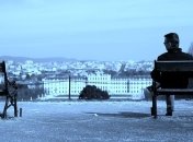 Ученые установили, какие возрастные группы наиболее уязвимы к проблеме одиночества