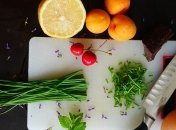 Вредные свойства несезонных овощей и фруктов