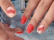 Маникюр 2020: потрясающие идеи дизайна на короткие ноготки (Фото)