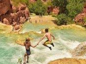 Успокоение души: самые красивые в мире природные бассейны (Фото) 