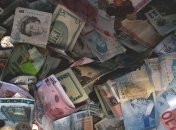 Семья купила дом с антикварным сундуком и неожиданно разбогатела