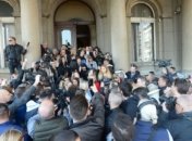 В Белграде демонстранты пытались ворваться в мэрию