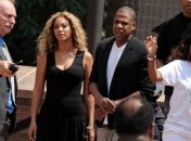 Бейонсе выпустила коллекцию для школьников