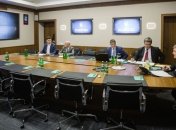 Президент провел скайп-конференцию с Биллом Гейтсом