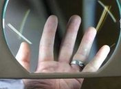 Увеличительное стекло уменьшает боль