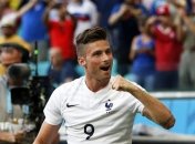 Оливье Жиру забил юбилейный гол для Франции