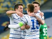 Два удаления и два гола - в обзоре матча Динамо - Ворскла (видео)