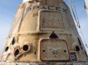 Космический корабль Dragon компании SpaceX успешно сел на водную платформу