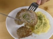 Необычные котлеты из фарша и кабачка