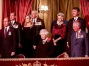 Первое появление Меган Маркл со всеми членами королевской семьи (Фото)