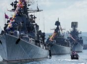 Яценюк: В Крыму должен базироваться только украинский флот