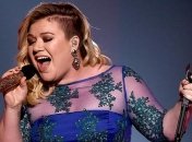 Беременная Келли Кларксон отменила остаток гастрольного тура 