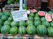 Арбузы на рынке