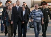 Освобожденные военные инспекторы ОБСЕ прибыли в Киев  