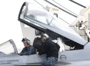 У берегов Окинавы потерпел крушение самолет ВМС США