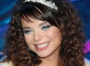 Наташа Королева похвасталась пышными формами