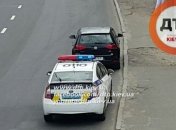 В Киеве произошло очередное ДТП с участием автомобиля патрульных