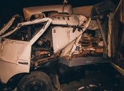 В Киеве грузовик без тормозов протаранил 7 автомобилей: фото и видео