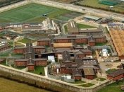 В еще одной английской тюрьме случился массовый бунт