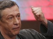 Известный российский актер выпил лишнего и оконфузился в отеле