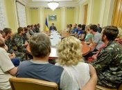 Порошенко: Силы АТО в Горловке освободили 17 заложников