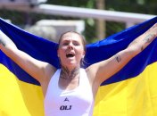 Александра Олейникова