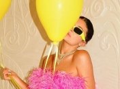 Это очень горячо: Кайли Дженнер похвасталась фигурой в купальнике