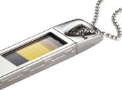 Выпущена прозрачная флешка (Фото) 