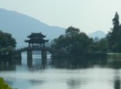 Китайская "Жемчужина пустыни" пропадает с лица Земли