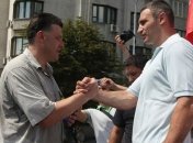 Кличко и Тягнибок решили как противодействовать фальсификациям