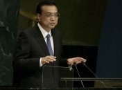 Китай обещает содействовать политическому урегулированию в "горячих точках"