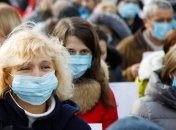 В Україні немає різкого зниження захворюваності на COVID-19