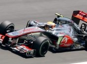  Хэмилтон показал лучшее время в первой практике, Петров - 19-й