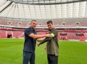Капитан сборной Польши не будет надевать на ЧМ-2022 подарок Андрея Шевченко