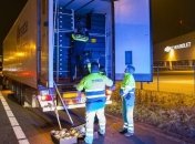 В Нидерландах в грузовике-холодильнике были найдены мигранты