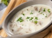 Лисички добавляют супу особого шарма