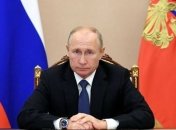 Двойник себя выдал: в сети объяснили "загадочную историю" с рукой Путина