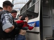 В РФ массовые задержания участников марша в поддержку Голунова (Фото)