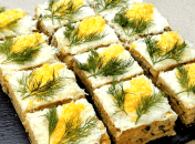 Закуска с рыбной консервой